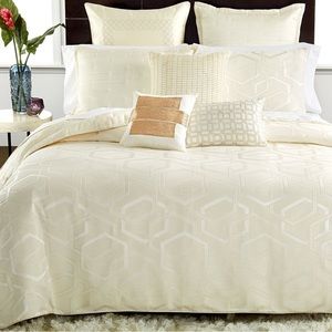 Hotel Collection - Queen Duvet Set